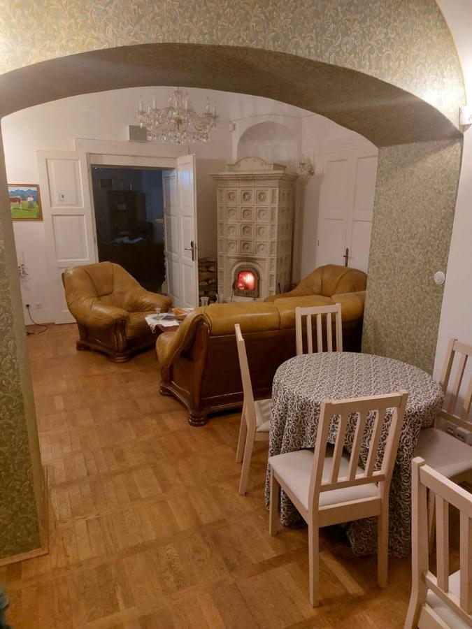 Отель Majerovsky Kastiel Вранов-над-Топлёу Экстерьер фото